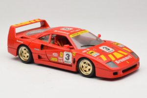Ferrari F40 #3 Pirelli Vermelho 1987 Bburago 1:18 3332-P4 Metal - imagem 6 de 8