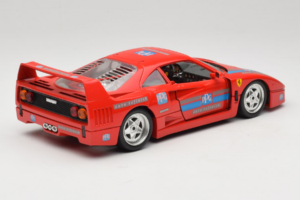 Ferrari F40 PPG Auto Refinish Vermelho Bburago 1:18 3332-P1 Metal - imagem 3 de 8