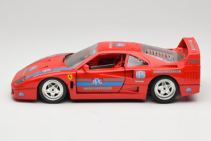 Ferrari F40 PPG Auto Refinish Vermelho Bburago 1:18 3332-P1 Metal - imagem 4 de 8