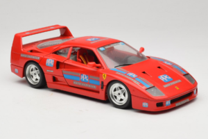 Ferrari F40 PPG Auto Refinish Vermelho Bburago 1:18 3332-P1 Metal - imagem 6 de 8