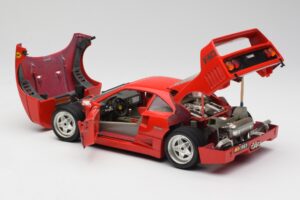 Ferrari F40 Vermelho Bburago 1:18 3032 Metal - imagem 5 de 8