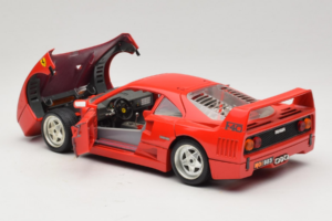 Ferrari F40 Vermelho Diamond Edition Bburago 1:18 3022-P1 Metal - imagem 5 de 8