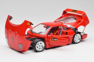 Ferrari F40 Vermelho Bburago 1:18 3332 Metal - imagem 2 de 8
