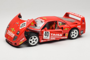 Ferrari F40 #40 T. Ohta / A. Reid Taisan Vermelho 1987 Bburago 1:18 3022-T1 Metal - imagem 2 de 8