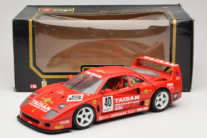 Ferrari F40 #40 T. Ohta / A. Reid Taisan Vermelho 1987 Bburago 1:18 3022-T1 Metal - imagem 8 de 8