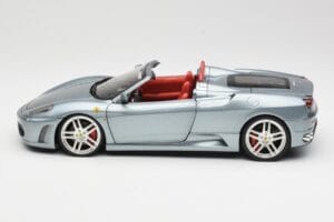Ferrari F430 Spider Blue Metallic Hot Wheels 1:18 H3074 Metal - imagem 4 de 8