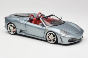 Ferrari F430 Spider Blue Metallic Hot Wheels 1:18 H3074 Metal - imagem 6 de 8