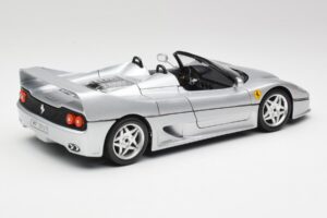 Ferrari F50 Cabriolet Prata Bburago 1:18 3372 Metal - imagem 3 de 8