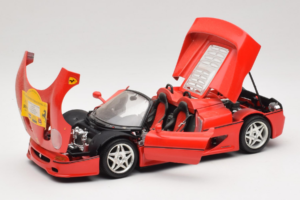 Ferrari F50 Cabriolet 50 Jahre Ferrari 24 Jahre Bburago FMC Vermelho Bburago 1:18 3352-P1 Metal - imagem 2 de 8