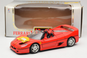 Ferrari F50 Cabriolet 50 Jahre Ferrari 24 Jahre Bburago FMC Vermelho Bburago 1:18 3352-P1 Metal - imagem 8 de 8