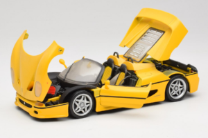 Ferrari F50 Cabriolet Amarelo Maisto 1:18 50246-Y1 Metal - imagem 2 de 8