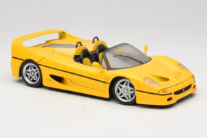 Ferrari F50 Cabriolet Amarelo Maisto 1:18 50246-Y1 Metal - imagem 6 de 8