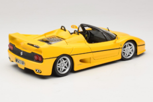 Ferrari F50 Cabriolet Shell Amarelo Maisto 1:18 3076-Y2 Metal - imagem 3 de 8