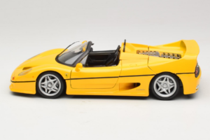 Ferrari F50 Cabriolet Shell Amarelo Maisto 1:18 3076-Y2 Metal - imagem 4 de 8