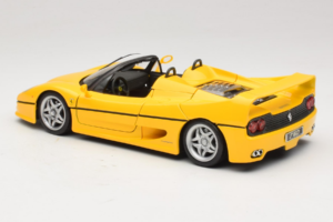 Ferrari F50 Cabriolet Shell Amarelo Maisto 1:18 3076-Y2 Metal - imagem 7 de 8