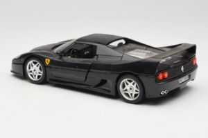 Ferrari F50 Coupé Preto Bburago 1:18 3372-B1 Metal - imagem 7 de 8