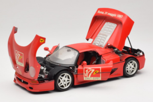 Ferrari F50 Coupé #50 50 Jahre Ferrari Vermelho Bburago 1:18 3352-P2 Metal - imagem 2 de 8