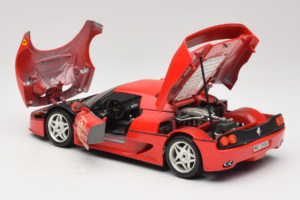 Ferrari F50 Coupé #50 50 Jahre Ferrari Vermelho Bburago 1:18 3352-P2 Metal - imagem 6 de 8