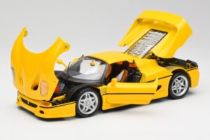 Ferrari F50 Giallo Modena Maisto 1:18 F50001 Metal - imagem 2 de 8