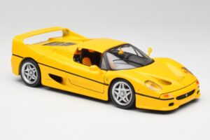 Ferrari F50 Giallo Modena Maisto 1:18 F50001 Metal - imagem 6 de 8