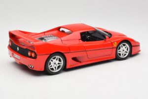 Ferrari F50 Hardtop Vermelho Bburago 1:18 3362 Metal - imagem 3 de 8