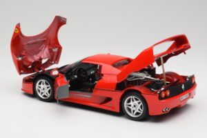 Ferrari F50 Hardtop Vermelho Bburago 1:18 3362 Metal - imagem 5 de 8