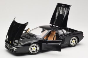 Ferrari F512M Preto Hot Wheels 1:18 23922 Metal - imagem 2 de 8