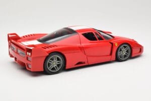 Ferrari FXX Vermelho Hot Wheels 1:18 310801 Metal - imagem 3 de 8