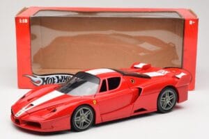 Ferrari FXX Vermelho Hot Wheels 1:18 310801 Metal - imagem 8 de 8