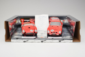 Ferrari Gift Set 250 Testa Rossa & 250 GTO Vermelho Bburago 1:18 GC002 Metal