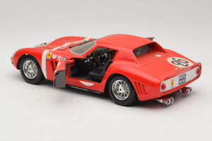 Ferrari 250 GTO #26 Vermelho Guiloy 1:18 67526 Metal - imagem 5 de 8