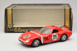 Ferrari 250 GTO #26 Vermelho Guiloy 1:18 67526 Metal - imagem 8 de 8