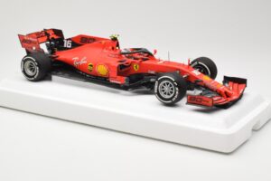 Ferrari SF90 #16 C. Leclerc Australian GP 2019 BBR 1:18 BBR191816DIE Resina - imagem 4 de 6