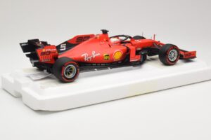 Ferrari SF90 #5 S. Vettel Italian GP Monza 2019 BBR 1:18 BBR191835 Resina - imagem 2 de 6