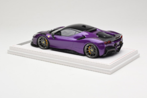 Ferrari SF90 Stradale Novitec Purple Metallic IVY 1:18 REMC021 Resina - imagem 5 de 7