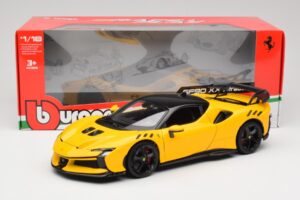 Ferrari SF90 XX Stradale Giallo Modena Bburago 1:18 18-16020Y Metal - imagem 8 de 8