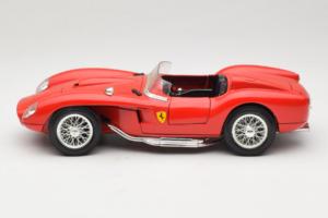 Ferrari 250 Testa Rossa Vermelho Bburago 1:18 3007-P2 Metal - imagem 4 de 8