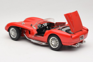 Ferrari 250 Testa Rossa Vermelho Bburago 1:18 3007-P2 Metal - imagem 5 de 8