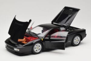 Ferrari Testarossa Preto Kyosho 1:18 08425BK Metal - imagem 2 de 8