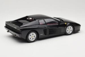 Ferrari Testarossa Preto Kyosho 1:18 08425BK Metal - imagem 3 de 8