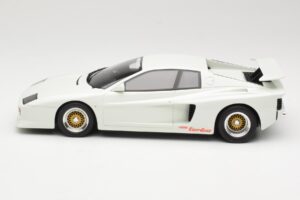 Ferrari Testarossa Koenig Specials Bi-Turbo Branco GT Spirit 1:18 KJ012 Resina - imagem 3 de 6