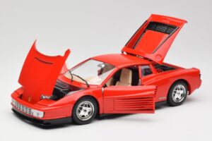 Ferrari Testarossa Vermelho Bburago 1:18 3019 Metal - imagem 2 de 8