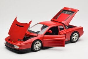 Ferrari Testarossa Vermelho Hot Wheels 1:18 23918 Metal - imagem 2 de 8