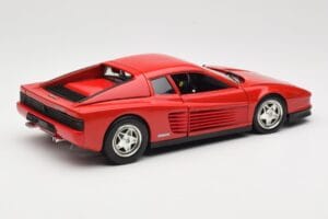 Ferrari Testarossa Vermelho Hot Wheels 1:18 23918 Metal - imagem 3 de 8