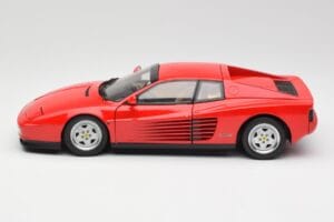 Ferrari Testarossa Vermelho Kyosho 1:18 08422R Metal - imagem 4 de 8