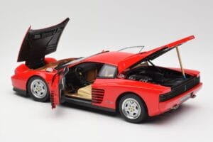 Ferrari Testarossa Vermelho Kyosho 1:18 08422R Metal - imagem 5 de 8