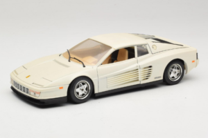 Ferrari Testarossa Branco Bburago 1:18 3019-W1 Metal