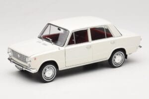 Fiat 124 Branco IXO 1:18 18CMC205OP Metal