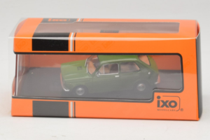 Fiat 127 Verde IXO 1:43 CLC607N Metal - imagem 4 de 4