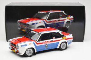 Fiat 131 Abarth Fiat France #9 J-C. Andruet / C. Delferrier Winner Rally Sanremo 1977 Kyosho 1:18 08375A Metal - imagem 8 de 8